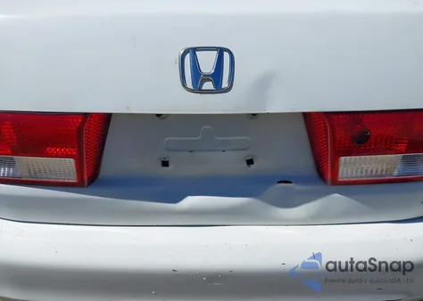 2004 Honda Accord 2.4 Lx from USA, damaged, VIN 1HGCM56364A095651